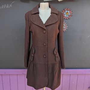 Adorable woman's vintage style coat